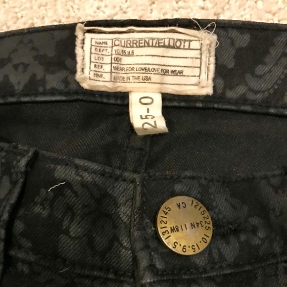Current/Elliot black jeans with damask black print - Picture 3 of 5